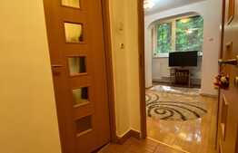 Apartament 3 camere, parcare, zona Mercur