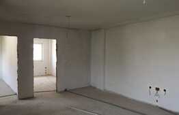 3 camere semifinisate, etaj intermediar, parcare! Zona Vivo