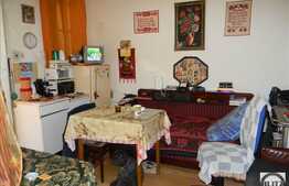 Apartament 2 camere, 57 mp, boxa, zona strazii Horea