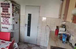 Apartament 2 camere, decomandat, zona Noua 