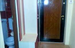 1 camera de inchiriat, 39 mp utili, zona strazii Vanatorului, cu boxa si parcare