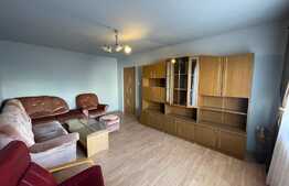 Apartament de 3 camere, decomandat, 70mp, zona Tasnad