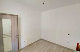 Apartament 2 camere, zona centrala Floresti!