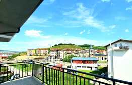 Apartament 2 camere, la cheie, totul nou, panorama, Floresti