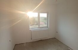 Exclusiv! Casa cuplată 120 mp, teren 580 mp, priveliste.