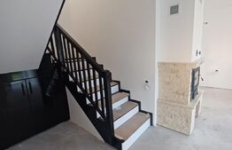 Exclusiv! Casa cuplată 120 mp, teren 580 mp, priveliste.