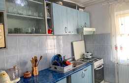 Apartament de 2 camere în Râșnov, decomandat, 60 mp, zonă liniștită.