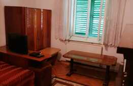 Apartament vintage, doua camere, zona Momorandului, 