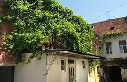 Apartament 3 camere in casa, 171 mp, pod mansardabil, Ultracentral