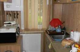 2 camere, 35 mp, boxa la subsol, zona strazii Parang