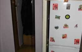 2 camere, 35 mp, boxa la subsol, zona strazii Parang