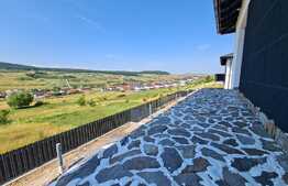 Casa individuala in ansamblu, 120 mp, 450 mp teren, exterior nord