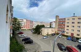 Apartament de 2 camere, decomandat, 50mp, Sacele 