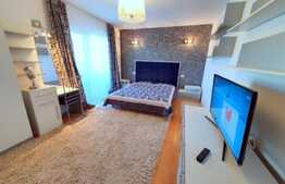 Apartament 2 camere,decomandat, etaj intermediar, balcon, cartier Zorilor!