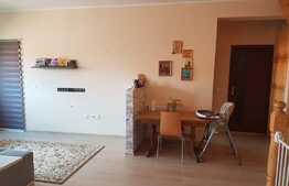 Apartament 4 camere pe 2 nivele, balcon, parcare, zona Terra