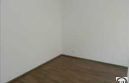 2 camere de vanzare, 57 mp, decomandat, etaj intermediar, zona Polus!