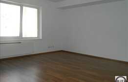 2 camere de vanzare, 57 mp, decomandat, etaj intermediar, zona Polus!