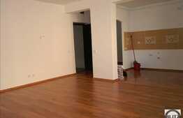 2 camere de vanzare, 57 mp, decomandat, etaj intermediar, zona Polus!