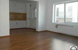 2 camere de vanzare, 57 mp, decomandat, etaj intermediar, zona Polus!