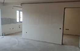 Apartament in zona linistita de case, 52 mp plus parcare, zona Cetatii!