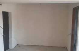 Apartament in zona linistita de case, 52 mp plus parcare, zona Cetatii!