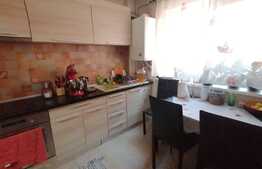 Apartament de 2 camere și 2 băi, 62 mp., decomandat, zona Muzeul Apei