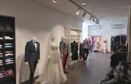 Showroom elegant la mezaninul unei cladiri mixte, zona Cipariu. 