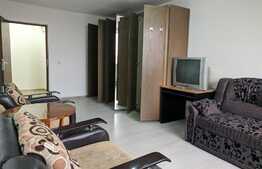 Apartament 3 camere, 96 mp, zonă liniștită !