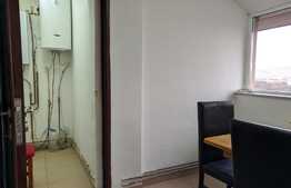 Apartament 3 camere, 96 mp, zonă liniștită !