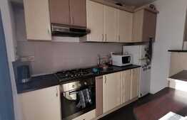 Apartament la cheie cu 3 camere, parcare, etaj intermediar, zona Florilor