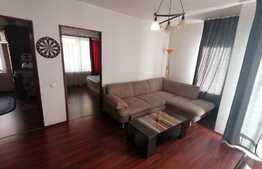 Apartament la cheie cu 3 camere, parcare, etaj intermediar, zona Florilor