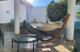 Casa / Vila, 240 mp, zona Cristian Brasov