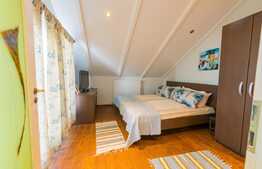 Casa / Vila, 240 mp, zona Cristian Brasov