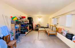 Casa, 240 mp utili, curte 180 mp, zona Piata 14 Iulie