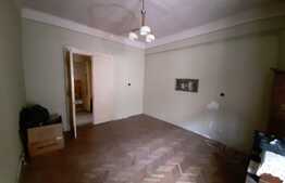 Apartament 5 camere, ultracentral, 143 mp, situat in Centrul Vechi