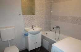 Apartament de inchiriat cu 2 camere, 42 mp, zona Florilor, cu parcare!