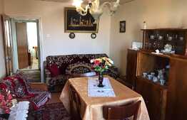 Apartament decomandat, 2 camere, zona Triaj 