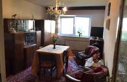 Apartament decomandat, 2 camere, zona Triaj 