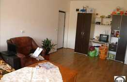Apartament cu 2 camere de vanzare, in zona strazii Eroilor
