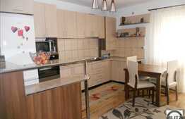 2 camere, 52 mp, etaj intermediar, se ofera mobilat, loc parcare