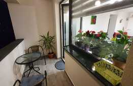 Apartament modern, 2 camere, etaj intermediar, lift, zona Catanelor!