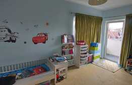 Apartament 3 camere, balcon si parcare! Zona Florilor