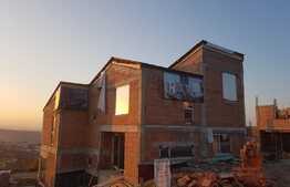 Exclusiv! Casa cuplata,114 mp, 250 mp teren, panorama, Dezmir