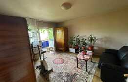 Doar la Blitz ! 4 camere, etaj intermediar, 2 balcoane, zona Primaverii