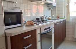 Apartament modern de 3 camere, 100 mp utili, Centrul Istoric