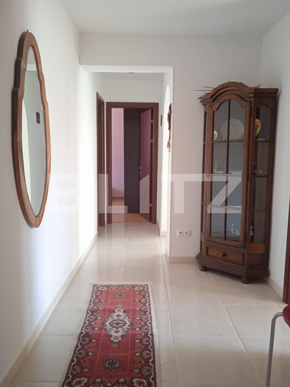 3 camere, pat matrimonial, centrul civic, brasov | Poza3