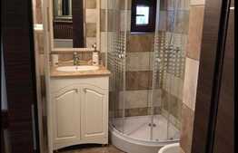 Vila de 12 camere, 600 mp, in Predeal