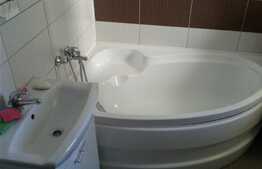 OPORTUNITATE! Apartament 3 camere, parcare subterana, boxa! Zona centrala!