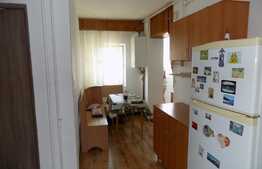 Apartament 2 camere decomandat, etaj intermediar, Piata Flora 