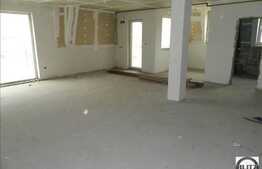 Vanzare 4 camere, 107 mp plus 4 balcoane, la 5 minute cu masina de Polus Center!